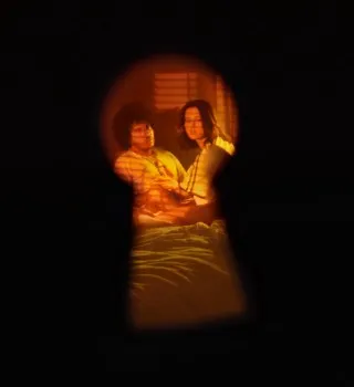 Selena Gomez – Scared Of Loving You Ft. benny blanco