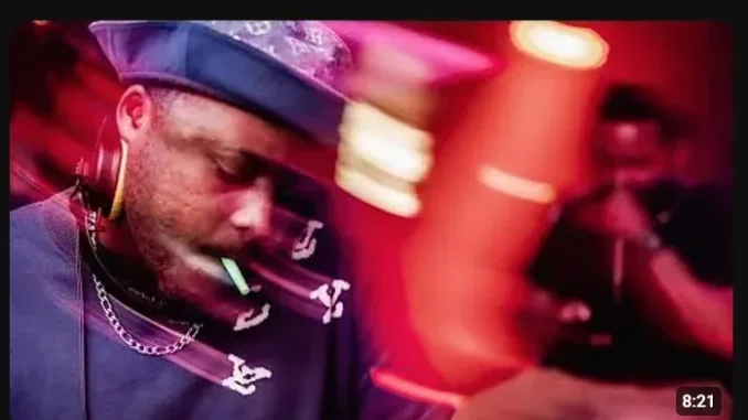 Kelvin Momo – Crazy