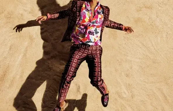 War & Leisure Miguel