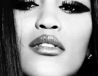 Eve – Lip Lock