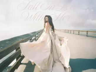 Sabrina Claudio Fall In Love With Her